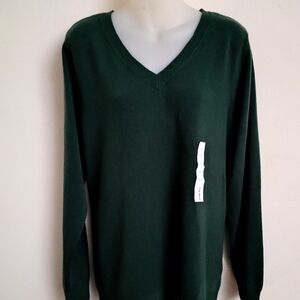 NWT Croft And Barrow V-Neck Sweater